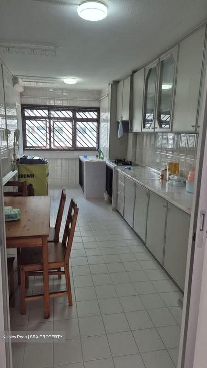 Blk 131 Yishun Street 11 (Yishun), HDB 4 Rooms #553713071